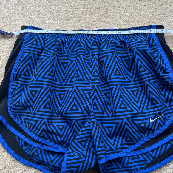 Nike Dri-Fit Women's Black & Blue Tempo Running Shorts w/ Lining - Size M - VGUC - Picture 9 of 9